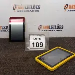 LOTE 109 - 02 TABLETS. (NO ESTADO) ATENÇÃO! FAZER A VISITAÇÃO ANTES DE ARREMATAR, NÃO SABEMOS SE FUNCIONA. LEILÃO NÃO TEM GARANTIA E NEM DEVOLUÇÃO, SUJEITO A POSSÍVEIS AVARIAS VISÍVEIS/OCULTAS E/OU AUSÊNCIA DE COMPONENTES.