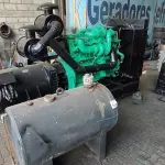 LOTE 529 - GRUPO GERADOR CUMMINS 440 KVA. ANO: 07/89 GERADOR HOOS MOTOR RETIFICADO FUNCIONANDO (NOVO) (NO ESTADO) ATENÇÃO! FAZER A VISITAÇÃO ANTES DE ARREMATAR, NÃO SABEMOS SE FUNCIONA, LEILÃO NÃO TEM GARANTIA E NEM DEVOLUÇÃO, SUJEITO A POSSÍVEIS AVARIAS VISÍVEIS/OCULTAS E/OU AUSÊNCIA DE COMPONENTES