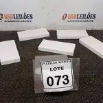 LOTE 073 - 05 BATERIAS EXTERNAS. (NO ESTADO) ATENÇÃO! FAZER A VISITAÇÃO ANTES DE ARREMATAR, NÃO SABEMOS SE FUNCIONA. LEILÃO NÃO TEM GARANTIA E NEM DEVOLUÇÃO, SUJEITO A POSSÍVEIS AVARIAS VISÍVEIS/OCULTAS E/OU AUSÊNCIA DE COMPONENTES.