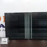 LOTE 209 - 01 SMART TV LED 43’’ MARCA AOC. (NO ESTADO) ATENÇÃO! FAZER A VISITAÇÃO ANTES DE ARREMATAR, NÃO SABEMOS SE FUNCIONA, LEILÃO NÃO TEM GARANTIA E NEM DEVOLUÇÃO, SUJEITO A POSSÍVEIS AVARIAS VISÍVEIS/OCULTAS E/OU AUSÊNCIA DE COMPONENTES.