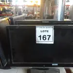 LOTE 167 - 06 MONITORES LCD DE MARCAS E MODELOS DIVERSOS. (NO ESTADO) ATENÇÃO! FAZER A VISITAÇÃO ANTES DE ARREMATAR, NÃO SABEMOS SE FUNCIONA. LEILÃO NÃO TEM GARANTIA E NEM DEVOLUÇÃO, SUJEITO A POSSÍVEIS AVARIAS VISÍVEIS/OCULTAS E/OU AUSÊNCIA DE COMPONENTES.