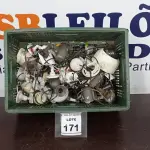 LOTE 171 - 01 LOTE OM GRANDE QUANTIDADE DE CÂMERAS DE SEGURANÇA. (NO ESTADO) ATENÇÃO! FAZER A VISITAÇÃO ANTES DE ARREMATAR, NÃO SABEMOS SE FUNCIONA. LEILÃO NÃO TEM GARANTIA E NEM DEVOLUÇÃO, SUJEITO A POSSÍVEIS AVARIAS VISÍVEIS/OCULTAS E/OU AUSÊNCIA DE COMPONENTES.