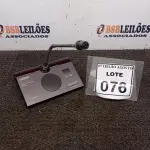 LOTE 076 - 01 MICROFONE DE MESA COM BASE. (NO ESTADO) ATENÇÃO! FAZER A VISITAÇÃO ANTES DE ARREMATAR, NÃO SABEMOS SE FUNCIONA. LEILÃO NÃO TEM GARANTIA E NEM DEVOLUÇÃO, SUJEITO A POSSÍVEIS AVARIAS VISÍVEIS/OCULTAS E/OU AUSÊNCIA DE COMPONENTES.