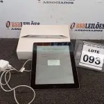 LOTE 093 - 01 IPAD 16G NA CAIXA. (NO ESTADO) ATENÇÃO! FAZER A VISITAÇÃO ANTES DE ARREMATAR, NÃO SABEMOS SE FUNCIONA. LEILÃO NÃO TEM GARANTIA E NEM DEVOLUÇÃO, SUJEITO A POSSÍVEIS AVARIAS VISÍVEIS/OCULTAS E/OU AUSÊNCIA DE COMPONENTES.