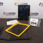 LOTE 094 - 01 TABLET COM CAPA MARCA POSITIVO. (NO ESTADO) ATENÇÃO! FAZER A VISITAÇÃO ANTES DE ARREMATAR, NÃO SABEMOS SE FUNCIONA. LEILÃO NÃO TEM GARANTIA E NEM DEVOLUÇÃO, SUJEITO A POSSÍVEIS AVARIAS VISÍVEIS/OCULTAS E/OU AUSÊNCIA DE COMPONENTES.
