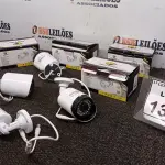 LOTE 134 - 04 CÂMERAS DE MONITORAMENTO AHD 1080P MARCA JORTAN. (NO ESTADO) ATENÇÃO! FAZER A VISITAÇÃO ANTES DE ARREMATAR, NÃO SABEMOS SE FUNCIONA, LEILÃO NÃO TEM GARANTIA E NEM DEVOLUÇÃO, SUJEITO A POSSÍVEIS AVARIAS VISÍVEIS/OCULTAS E/OU AUSÊNCIA DE COMPONENTES.