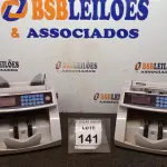 LOTE 141 - 02 MAQUINAS DE CONTAR CÉDULAS. (NO ESTADO) ATENÇÃO! FAZER A VISITAÇÃO ANTES DE ARREMATAR, NÃO SABEMOS SE FUNCIONA. LEILÃO NÃO TEM GARANTIA E NEM DEVOLUÇÃO, SUJEITO A POSSÍVEIS AVARIAS VISÍVEIS/OCULTAS E/OU AUSÊNCIA DE COMPONENTES.