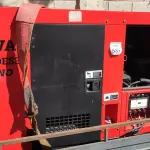 LOTE 537 - GRUPO GERADOR CARENADO 72 KVA ANO:2012 MOTOR FUNCIONANDO C/QUADRO DE TRANSFERÊNCIA AUTOMÁTICO HORÍMETRO: 300 HORAS (NO ESTADO) ATENÇÃO! FAZER A VISITAÇÃO ANTES DE ARREMATAR, NÃO SABEMOS SE FUNCIONA, LEILÃO NÃO TEM GARANTIA E NEM DEVOLUÇÃO, SUJEITO A POSSÍVEIS AVARIAS VISÍVEIS/OCULTAS E/OU AUSÊNCIA DE COMPONENTES