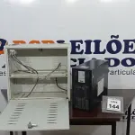 LOTE 144 - 01 QUADRO DE DISTRIBUIÇÃO E 01 NOBREAK MARCA SMS. (NO ESTADO) ATENÇÃO! FAZER A VISITAÇÃO ANTES DE ARREMATAR, NÃO SABEMOS SE FUNCIONA. LEILÃO NÃO TEM GARANTIA E NEM DEVOLUÇÃO, SUJEITO A POSSÍVEIS AVARIAS VISÍVEIS/OCULTAS E/OU AUSÊNCIA DE COMPONENTES.