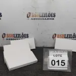 LOTE 015 - 05 BATERIAS EXTERNAS. (NO ESTADO) ATENÇÃO! FAZER A VISITAÇÃO ANTES DE ARREMATAR, NÃO SABEMOS SE FUNCIONA. LEILÃO NÃO TEM GARANTIA E NEM DEVOLUÇÃO, SUJEITO A POSSÍVEIS AVARIAS VISÍVEIS/OCULTAS E/OU AUSÊNCIA DE COMPONENTES.