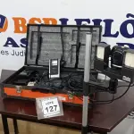 LOTE 127 - 01 KIT COLLECT BIO AEX-14224 MARCA AKIYAMA COM CASE. (NO ESTADO) ATENÇÃO! FAZER A VISITAÇÃO ANTES DE ARREMATAR, NÃO SABEMOS SE FUNCIONA, LEILÃO NÃO TEM GARANTIA E NEM DEVOLUÇÃO, SUJEITO A POSSÍVEIS AVARIAS VISÍVEIS/OCULTAS E/OU AUSÊNCIA DE COMPONENTES.