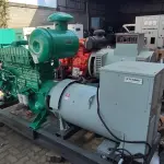 LOTE 532 - GRUPO GERADOR CUMMINS 450 KVA. MODELO: NTA 855-G3 ANO: 1996 HP-535 CPL 0991 MOTOR FUNCIONANDO/GERADOR WEG OBS: SEM RADIADOR (NO ESTADO) ATENÇÃO! FAZER A VISITAÇÃO ANTES DE ARREMATAR, NÃO SABEMOS SE FUNCIONA, LEILÃO NÃO TEM GARANTIA E NEM DEVOLUÇÃO, SUJEITO A POSSÍVEIS AVARIAS VISÍVEIS/OCULTAS E/OU AUSÊNCIA DE COMPONENTES