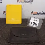 LOTE 108 - 01 TABLET COM CASE MARCA POSITIVO. (NO ESTADO) ATENÇÃO! FAZER A VISITAÇÃO ANTES DE ARREMATAR, NÃO SABEMOS SE FUNCIONA. LEILÃO NÃO TEM GARANTIA E NEM DEVOLUÇÃO, SUJEITO A POSSÍVEIS AVARIAS VISÍVEIS/OCULTAS E/OU AUSÊNCIA DE COMPONENTES.