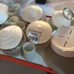 LOTE 099 - 01 LOTE COM VÁRIAS CÚPULAS DE VIDRO E PLÁSTICO. (NO ESTADO) ATENÇÃO! FAZER A VISITAÇÃO ANTES DE ARREMATAR, NÃO SABEMOS SE FUNCIONA. LEILÃO NÃO TEM GARANTIA E NEM DEVOLUÇÃO, SUJEITO A POSSÍVEIS AVARIAS VISÍVEIS/OCULTAS E/OU AUSÊNCIA DE COMPONENTES.