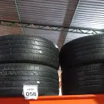LOTE 058 - 04 PNEUS 235 50+- ARO 19. (NO ESTADO) ATENÇÃO! FAZER A VISITAÇÃO ANTES DE ARREMATAR, NÃO SABEMOS SE FUNCIONA, LEILÃO NÃO TEM GARANTIA E NEM DEVOLUÇÃO, SUJEITO A POSSÍVEIS AVARIAS VISÍVEIS/OCULTAS E/OU AUSÊNCIA DE COMPONENTES.