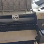 LOTE 358 - 01 PLOTTER IPF 710 MARCA CANON. (NO ESTADO) ATENÇÃO! FAZER A VISITAÇÃO ANTES DE ARREMATAR, NÃO SABEMOS SE FUNCIONA, LEILÃO NÃO TEM GARANTIA E NEM DEVOLUÇÃO, SUJEITO A POSSÍVEIS AVARIAS VISÍVEIS/OCULTAS E/OU AUSÊNCIA DE COMPONENTES.