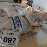 LOTE 097 - 10 PACOTES DE GRANITINA/08 PARA GRAFIADO COM 4KG CADA. (NO ESTADO) ATENÇÃO! FAZER A VISITAÇÃO ANTES DE ARREMATAR, NÃO SABEMOS SE FUNCIONA. LEILÃO NÃO TEM GARANTIA E NEM DEVOLUÇÃO, SUJEITO A POSSÍVEIS AVARIAS VISÍVEIS/OCULTAS E/OU AUSÊNCIA DE COMPONENTES.