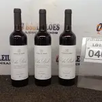 LOTE 040 - 03 GARRAFAS DE VINHO TINTO VALA REAL PORTUGUÊS SAFRA 2019 750ML. (NO ESTADO) ATENÇÃO! FAZER A VISITAÇÃO ANTES DE ARREMATAR, NÃO SABEMOS SE FUNCIONA, LEILÃO NÃO TEM GARANTIA E NEM DEVOLUÇÃO, SUJEITO A POSSÍVEIS AVARIAS VISÍVEIS/OCULTAS E/OU AUSÊNCIA DE COMPONENTES.