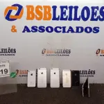 LOTE 019 - 06 IPHONES DE MODELOS DIVERSOS PARA RETIRADA DE PEÇAS. (NO ESTADO) ATENÇÃO! FAZER A VISITAÇÃO ANTES DE ARREMATAR, NÃO SABEMOS SE FUNCIONA, LEILÃO NÃO TEM GARANTIA E NEM DEVOLUÇÃO, SUJEITO A POSSÍVEIS AVARIAS VISÍVEIS/OCULTAS E/OU AUSÊNCIA DE COMPONENTES.