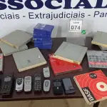 LOTE 074 - 01 LOTE COM DIVERSAS FITAS DE ROLO. (NO ESTADO) ATENÇÃO! FAZER A VISITAÇÃO ANTES DE ARREMATAR, NÃO SABEMOS SE FUNCIONA, LEILÃO NÃO TEM GARANTIA E NEM DEVOLUÇÃO, SUJEITO A POSSÍVEIS AVARIAS VISÍVEIS/OCULTAS E/OU AUSÊNCIA DE COMPONENTES.