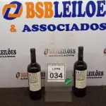 LOTE 034 - 02 GARRAFAS DE VINHO MALBEC SAFRA 2020 ARGENTINO 750ML MARCA LOTE 44. (NO ESTADO) ATENÇÃO! FAZER A VISITAÇÃO ANTES DE ARREMATAR, NÃO SABEMOS SE FUNCIONA, LEILÃO NÃO TEM GARANTIA E NEM DEVOLUÇÃO, SUJEITO A POSSÍVEIS AVARIAS VISÍVEIS/OCULTAS E/OU AUSÊNCIA DE COMPONENTES.