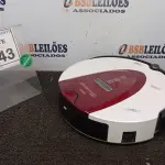 LOTE 043 - 01 ASPIRADOR ROBÔ POLISHOP. (NO ESTADO) ATENÇÃO! FAZER A VISITAÇÃO ANTES DE ARREMATAR, NÃO SABEMOS SE FUNCIONA, LEILÃO NÃO TEM GARANTIA E NEM DEVOLUÇÃO, SUJEITO A POSSÍVEIS AVARIAS VISÍVEIS/OCULTAS E/OU AUSÊNCIA DE COMPONENTES.