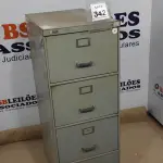 LOTE 342 - 01 ARQUIVO DE AÇO COM 04 GAVETAS. (NO ESTADO) ATENÇÃO! FAZER A VISITAÇÃO ANTES DE ARREMATAR, NÃO SABEMOS SE FUNCIONA, LEILÃO NÃO TEM GARANTIA E NEM DEVOLUÇÃO, SUJEITO A POSSÍVEIS AVARIAS VISÍVEIS/OCULTAS E/OU AUSÊNCIA DE COMPONENTES.