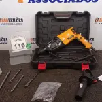 LOTE 116 - 01 MARTELETE E FURADEIRA COM MALETA.  MARCA HAMMERDRILL. (NO ESTADO) ATENÇÃO! FAZER A VISITAÇÃO ANTES DE ARREMATAR, NÃO SABEMOS SE FUNCIONA. LEILÃO NÃO TEM GARANTIA E NEM DEVOLUÇÃO, SUJEITO A POSSÍVEIS AVARIAS VISÍVEIS/OCULTAS E/OU AUSÊNCIA DE COMPONENTES.