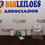 LOTE 007 - 05 HD PARA PC E VÁRIOS MOSQUETÕES. (NO ESTADO) ATENÇÃO! FAZER A VISITAÇÃO ANTES DE ARREMATAR, NÃO SABEMOS SE FUNCIONA, LEILÃO NÃO TEM GARANTIA E NEM DEVOLUÇÃO, SUJEITO A POSSÍVEIS AVARIAS VISÍVEIS/OCULTAS E/OU AUSÊNCIA DE COMPONENTES.