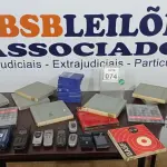 LOTE 074 - 01 LOTE COM DIVERSAS FITAS DE ROLO. (NO ESTADO) ATENÇÃO! FAZER A VISITAÇÃO ANTES DE ARREMATAR, NÃO SABEMOS SE FUNCIONA, LEILÃO NÃO TEM GARANTIA E NEM DEVOLUÇÃO, SUJEITO A POSSÍVEIS AVARIAS VISÍVEIS/OCULTAS E/OU AUSÊNCIA DE COMPONENTES.