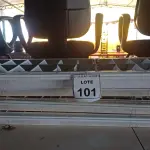 LOTE 101 - 04 LUMINÁRIAS DE EMBUTIR. (NO ESTADO) ATENÇÃO! FAZER A VISITAÇÃO ANTES DE ARREMATAR, NÃO SABEMOS SE FUNCIONA. LEILÃO NÃO TEM GARANTIA E NEM DEVOLUÇÃO, SUJEITO A POSSÍVEIS AVARIAS VISÍVEIS/OCULTAS E/OU AUSÊNCIA DE COMPONENTES.