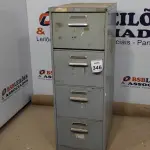 LOTE 346 - 01 ARQUIVO DE AÇO COM 04 GAVETAS. (NO ESTADO) ATENÇÃO! FAZER A VISITAÇÃO ANTES DE ARREMATAR, NÃO SABEMOS SE FUNCIONA, LEILÃO NÃO TEM GARANTIA E NEM DEVOLUÇÃO, SUJEITO A POSSÍVEIS AVARIAS VISÍVEIS/OCULTAS E/OU AUSÊNCIA DE COMPONENTES.