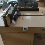 LOTE 460 - 01 GUILHOTINA DE PAPEL INDUSTRIAL MARCA TESSOR GT70. (NO ESTADO) ATENÇÃO! FAZER A VISITAÇÃO ANTES DE ARREMATAR, NÃO SABEMOS SE FUNCIONA, LEILÃO NÃO TEM GARANTIA E NEM DEVOLUÇÃO, SUJEITO A POSSÍVEIS AVARIAS VISÍVEIS/OCULTAS E/OU AUSÊNCIA DE COMPONENTES.