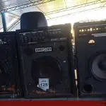 LOTE 125 - 04 CAIXAS DE SOM AMPLIFICADORA PARA RETIRADA DE PEÇAS. (NO ESTADO) ATENÇÃO! FAZER A VISITAÇÃO ANTES DE ARREMATAR, NÃO SABEMOS SE FUNCIONA. LEILÃO NÃO TEM GARANTIA E NEM DEVOLUÇÃO, SUJEITO A POSSÍVEIS AVARIAS VISÍVEIS/OCULTAS E/OU AUSÊNCIA DE COMPONENTES.