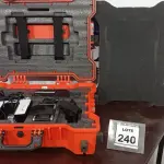LOTE 240 - 01 KIT COLLECT BIO AEX-14224 MARCA AKIYAMA COM CASE. (NO ESTADO) ATENÇÃO! FAZER A VISITAÇÃO ANTES DE ARREMATAR, NÃO SABEMOS SE FUNCIONA, LEILÃO NÃO TEM GARANTIA E NEM DEVOLUÇÃO, SUJEITO A POSSÍVEIS AVARIAS VISÍVEIS/OCULTAS E/OU AUSÊNCIA DE COMPONENTES.