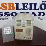 LOTE 207 - 01 APARELHO CONTADOR DE CÉDULAS. (NO ESTADO) ATENÇÃO! FAZER A VISITAÇÃO ANTES DE ARREMATAR, NÃO SABEMOS SE FUNCIONA. LEILÃO NÃO TEM GARANTIA E NEM DEVOLUÇÃO, SUJEITO A POSSÍVEIS AVARIAS VISÍVEIS/OCULTAS E/OU AUSÊNCIA DE COMPONENTES.
