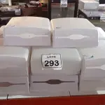 LOTE 293 - 14 DISPENSES DE PAPEL. (NO ESTADO) ATENÇÃO! FAZER A VISITAÇÃO ANTES DE ARREMATAR, NÃO SABEMOS SE FUNCIONA. LEILÃO NÃO TEM GARANTIA E NEM DEVOLUÇÃO, SUJEITO A POSSÍVEIS AVARIAS VISÍVEIS/OCULTAS E/OU AUSÊNCIA DE COMPONENTES.