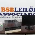 LOTE 405 - 01 NOBREAK E 01 MONITOR. (NO ESTADO) ATENÇÃO! FAZER A VISITAÇÃO ANTES DE ARREMATAR, NÃO SABEMOS SE FUNCIONA. LEILÃO NÃO TEM GARANTIA E NEM DEVOLUÇÃO, SUJEITO A POSSÍVEIS AVARIAS VISÍVEIS/OCULTAS E/OU AUSÊNCIA DE COMPONENTES.