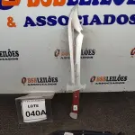 LOTE 040 - 01 FACÃO  IMPORTADA AÇO INOXIDÁVEL CABO EM MADEIRA  FULL TANG BAINHA DE NYLON TAMANHO TOTAL 50CM PESO 526G JÁ AFIADA  . (NO ESTADO) ATENÇÃO! FAZER A VISITAÇÃO ANTES DE ARREMATAR, NÃO SABEMOS SE FUNCIONA. LEILÃO NÃO TEM GARANTIA E NEM DEVOLUÇÃO, SUJEITO A POSSÍVEIS AVARIAS VISÍVEIS/OCULTAS E/OU AUSÊNCIA DE COMPONENTES.