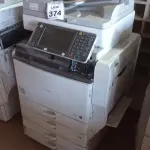 LOTE 374 - 01 IMPRESSORA MULTIFUNCIONAL COLORIDA RICOH AFICIO MP 5002. (NO ESTADO) ATENÇÃO! FAZER A VISITAÇÃO ANTES DE ARREMATAR, NÃO SABEMOS SE FUNCIONA. LEILÃO NÃO TEM GARANTIA E NEM DEVOLUÇÃO, SUJEITO A POSSÍVEIS AVARIAS VISÍVEIS/OCULTAS E/OU AUSÊNCIA DE COMPONENTES.
