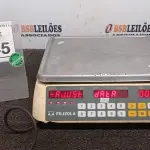 LOTE 145 - 01 BALANÇA MAX. 15KG MARCA FILIZOLA. (NO ESTADO) ATENÇÃO! FAZER A VISITAÇÃO ANTES DE ARREMATAR, NÃO SABEMOS SE FUNCIONA. LEILÃO NÃO TEM GARANTIA E NEM DEVOLUÇÃO, SUJEITO A POSSÍVEIS AVARIAS VISÍVEIS/OCULTAS E/OU AUSÊNCIA DE COMPONENTES.