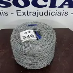 LOTE 340 - 01 ROLO DE ARAME FARPADO 500M. (NO ESTADO) ATENÇÃO! FAZER A VISITAÇÃO ANTES DE ARREMATAR, NÃO SABEMOS SE FUNCIONA. LEILÃO NÃO TEM GARANTIA E NEM DEVOLUÇÃO, SUJEITO A POSSÍVEIS AVARIAS VISÍVEIS/OCULTAS E/OU AUSÊNCIA DE COMPONENTES.