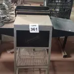LOTE 361 - 01 PERFURADORA MANUAL PARA ENCADERNAÇÃO. (NO ESTADO) ATENÇÃO! FAZER A VISITAÇÃO ANTES DE ARREMATAR, NÃO SABEMOS SE FUNCIONA. LEILÃO NÃO TEM GARANTIA E NEM DEVOLUÇÃO, SUJEITO A POSSÍVEIS AVARIAS VISÍVEIS/OCULTAS E/OU AUSÊNCIA DE COMPONENTES.