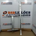 LOTE 353 - 02 ESTRUTURAS DE METAL GALVANIZADA COM BRAÇO DE FIXAÇÃO. (NO ESTADO) ATENÇÃO! FAZER A VISITAÇÃO ANTES DE ARREMATAR, NÃO SABEMOS SE FUNCIONA. LEILÃO NÃO TEM GARANTIA E NEM DEVOLUÇÃO, SUJEITO A POSSÍVEIS AVARIAS VISÍVEIS/OCULTAS E/OU AUSÊNCIA DE COMPONENTES.