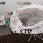 LOTE 161 - 01 ROLO DE FIO COAXIAL E GRANDE QUANTIDADE DE PARAFUSOS DIVERSOS. (NO ESTADO) ATENÇÃO! FAZER A VISITAÇÃO ANTES DE ARREMATAR, NÃO SABEMOS SE FUNCIONA. LEILÃO NÃO TEM GARANTIA E NEM DEVOLUÇÃO, SUJEITO A POSSÍVEIS AVARIAS VISÍVEIS/OCULTAS E/OU AUSÊNCIA DE COMPONENTES.