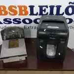 LOTE 285 - 01 FRAGMENTADORA DE PAPEL E 01 BALANÇA COM LEITORA MARCA FILIZOLA. (NO ESTADO) ATENÇÃO! FAZER A VISITAÇÃO ANTES DE ARREMATAR, NÃO SABEMOS SE FUNCIONA. LEILÃO NÃO TEM GARANTIA E NEM DEVOLUÇÃO, SUJEITO A POSSÍVEIS AVARIAS VISÍVEIS/OCULTAS E/OU AUSÊNCIA DE COMPONENTES.