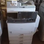 LOTE 374 - 01 IMPRESSORA MULTIFUNCIONAL COLORIDA RICOH AFICIO MP 5002. (NO ESTADO) ATENÇÃO! FAZER A VISITAÇÃO ANTES DE ARREMATAR, NÃO SABEMOS SE FUNCIONA. LEILÃO NÃO TEM GARANTIA E NEM DEVOLUÇÃO, SUJEITO A POSSÍVEIS AVARIAS VISÍVEIS/OCULTAS E/OU AUSÊNCIA DE COMPONENTES.