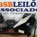 LOTE 138 - 02 SCANNERS MARCA AVISION. (NO ESTADO) ATENÇÃO! FAZER A VISITAÇÃO ANTES DE ARREMATAR, NÃO SABEMOS SE FUNCIONA. LEILÃO NÃO TEM GARANTIA E NEM DEVOLUÇÃO, SUJEITO A POSSÍVEIS AVARIAS VISÍVEIS/OCULTAS E/OU AUSÊNCIA DE COMPONENTES.