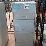 LOTE 346 - 01 ARQUIVO DE AÇO COM 04 GAVETAS. (NO ESTADO) ATENÇÃO! FAZER A VISITAÇÃO ANTES DE ARREMATAR, NÃO SABEMOS SE FUNCIONA. LEILÃO NÃO TEM GARANTIA E NEM DEVOLUÇÃO, SUJEITO A POSSÍVEIS AVARIAS VISÍVEIS/OCULTAS E/OU AUSÊNCIA DE COMPONENTES.