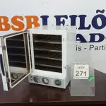 LOTE 271 - 01 ESTUFA PARA ESTERILIZAÇÃO E SECAGEM. (NO ESTADO) ATENÇÃO! FAZER A VISITAÇÃO ANTES DE ARREMATAR, NÃO SABEMOS SE FUNCIONA, LEILÃO NÃO TEM GARANTIA E NEM DEVOLUÇÃO, SUJEITO A POSSÍVEIS AVARIAS VISÍVEIS/OCULTAS E/OU AUSÊNCIA DE COMPONENTES.